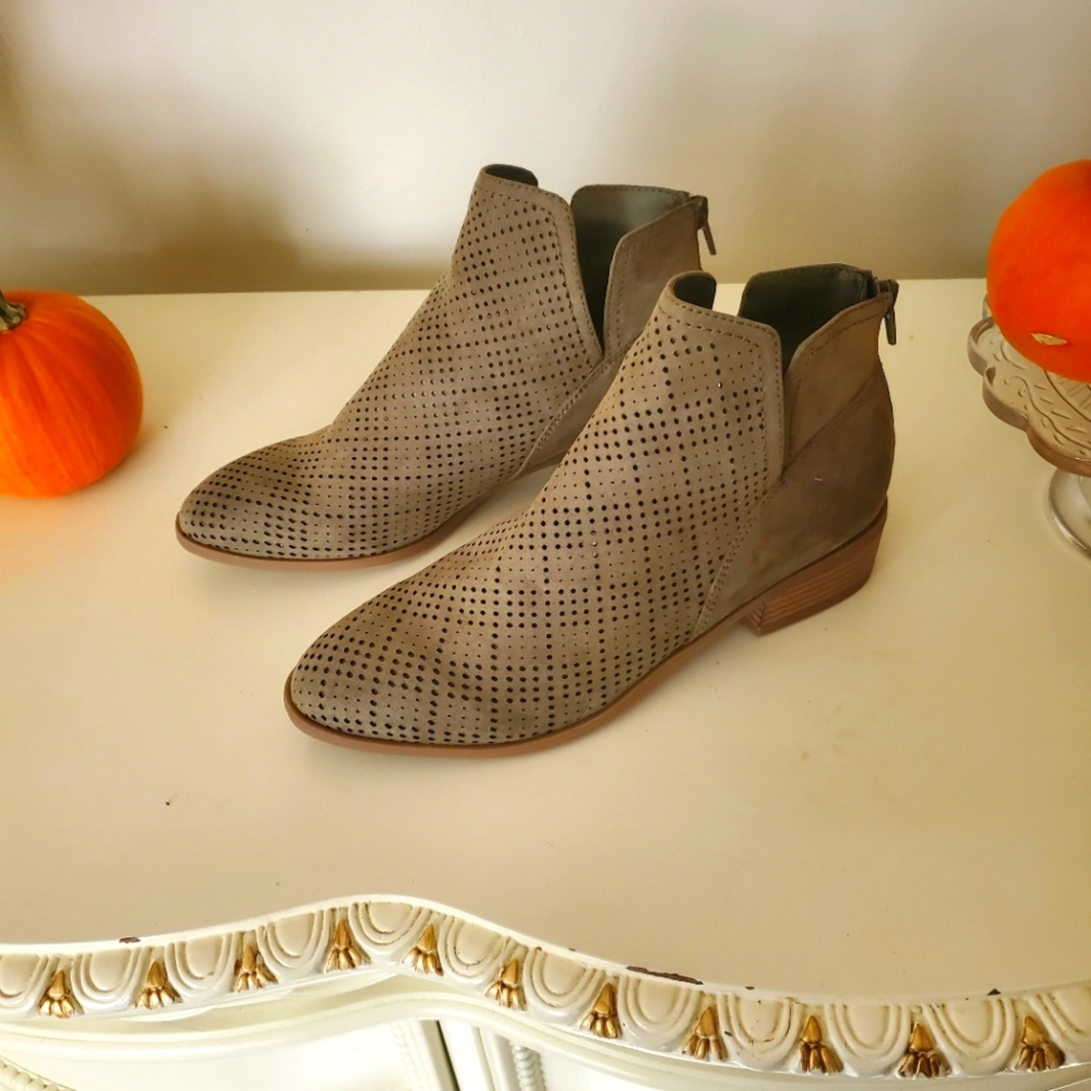 Francesca's Booties